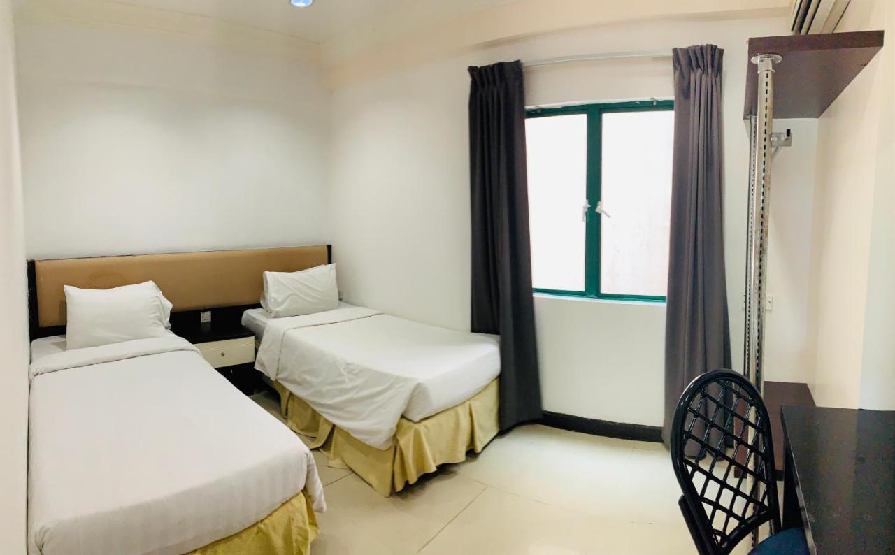 Likas Square - Kk Spacious Homestay Kota Kinabalu Buitenkant foto